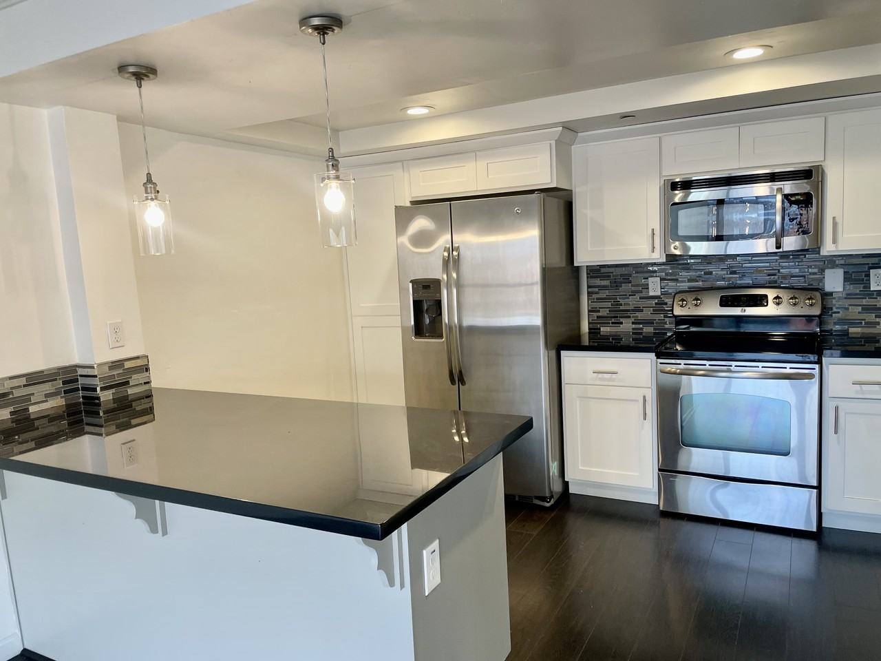 500 N Street - 603Unit #603 - Photo 2 of 11