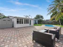 featured image of 5731 Sw 54th Ter