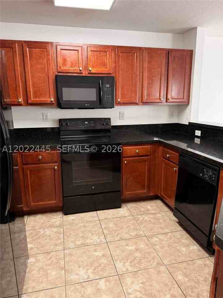 3172 Sw 128th Ter #148 - Photo 4 of 15