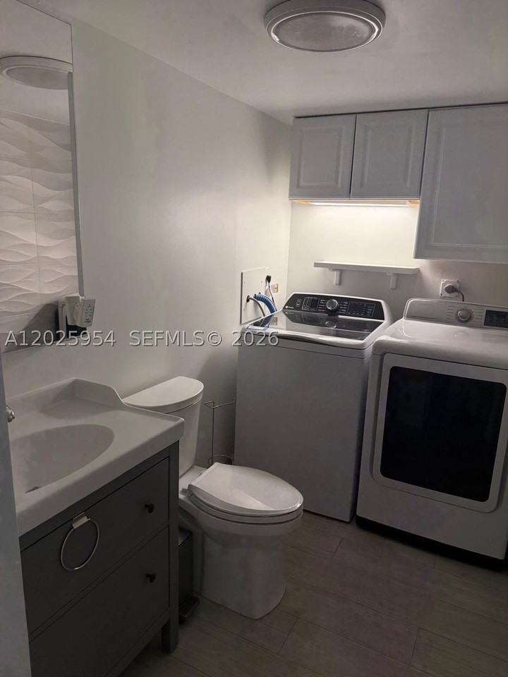 2621 Nw 99th Ave #2621 - Photo 6 of 10