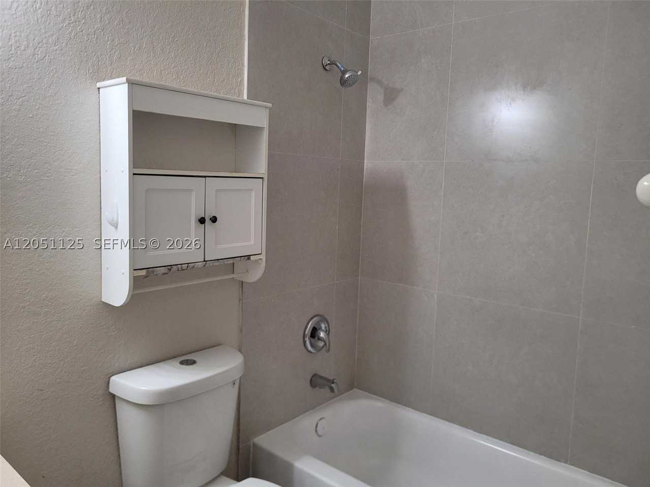 1663 Se 29th St #208 - Photo 4 of 11