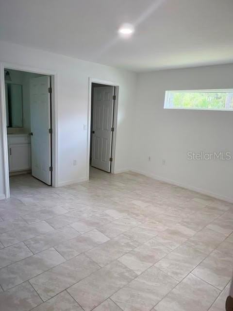 11 Union Ct - Photo 6 of 14