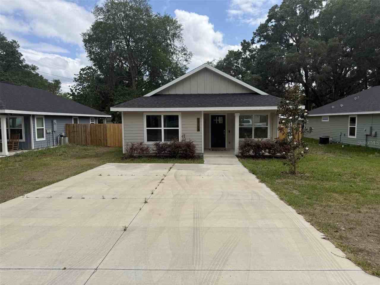 13323 Nw 157th Ave