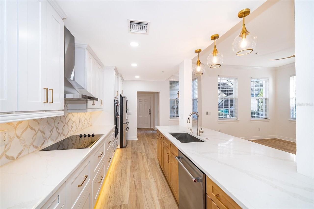 1510 Lake Baldwin Ln #A - Photo 5 of 42