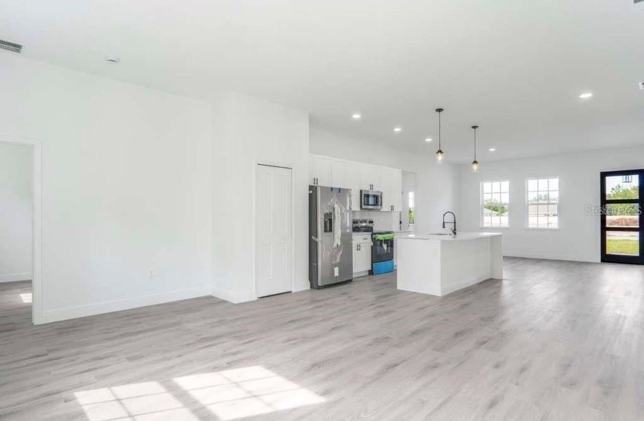 15683 Sw 49th Avenue Rd - Photo 6 of 33