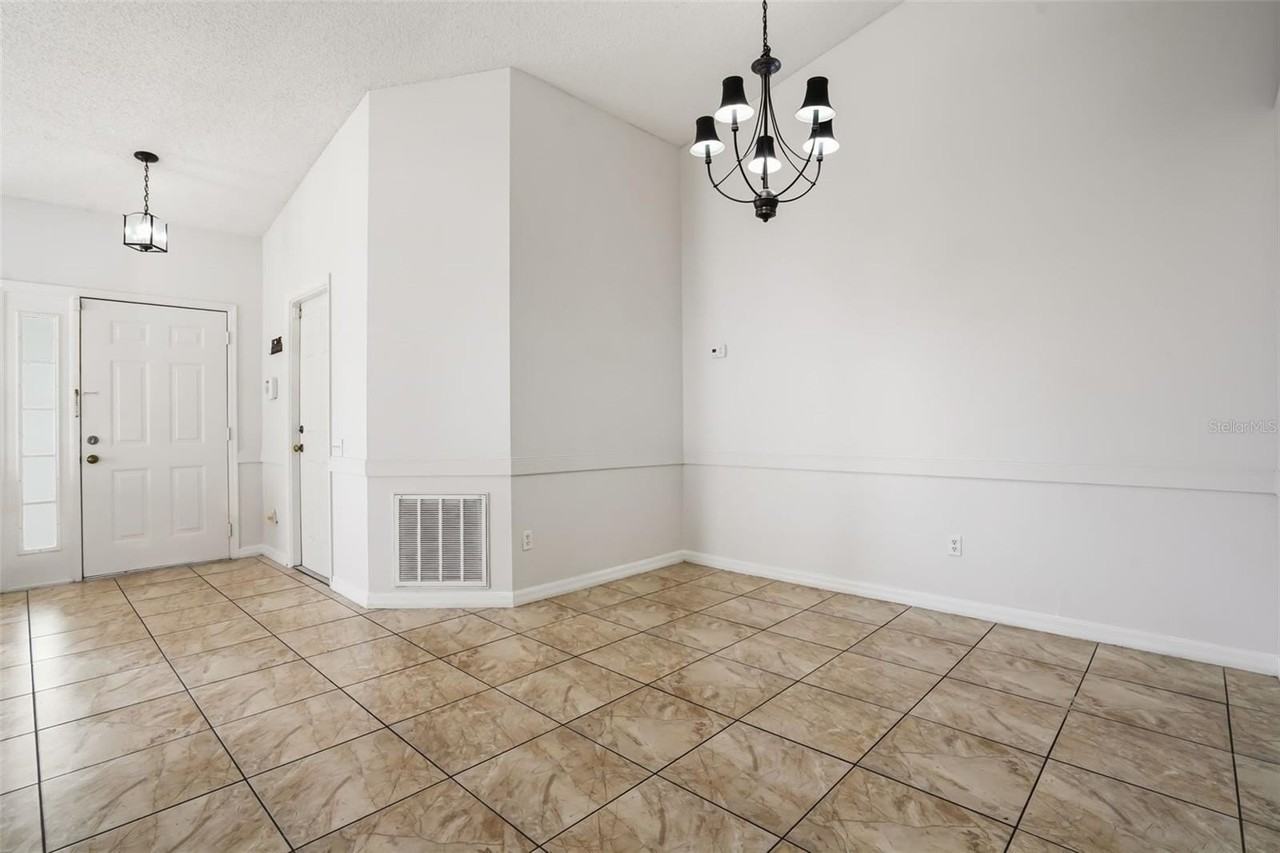 8467 Fort Thomas Way - Photo 4 of 34