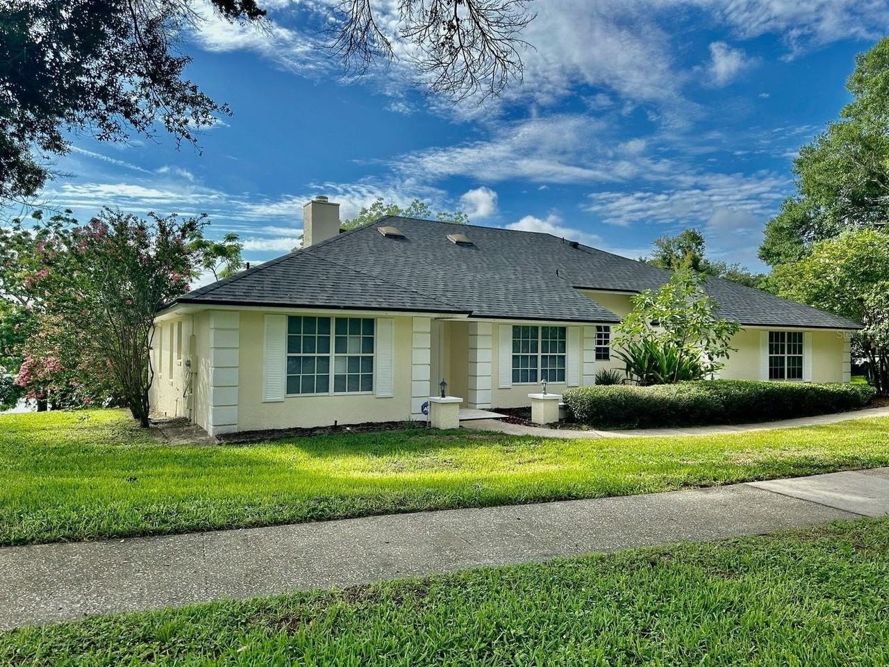 1207 Almond Tree Ct