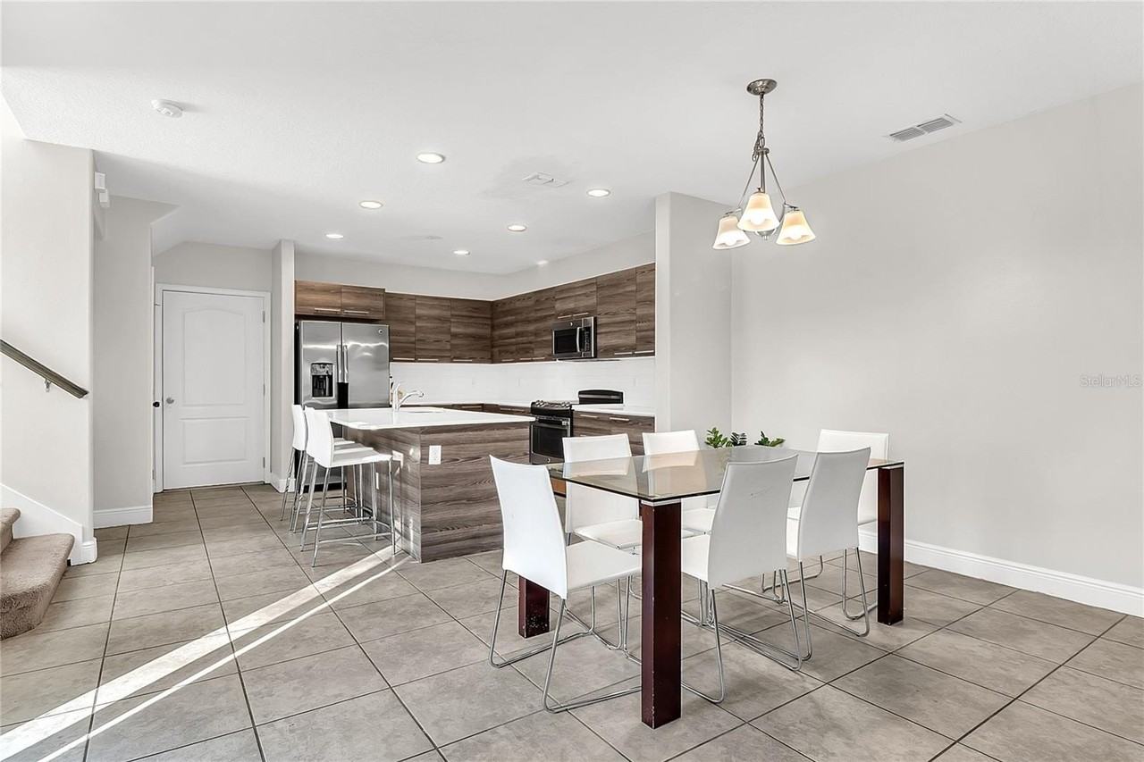 105 Kenny Blvd - Photo 5 of 19