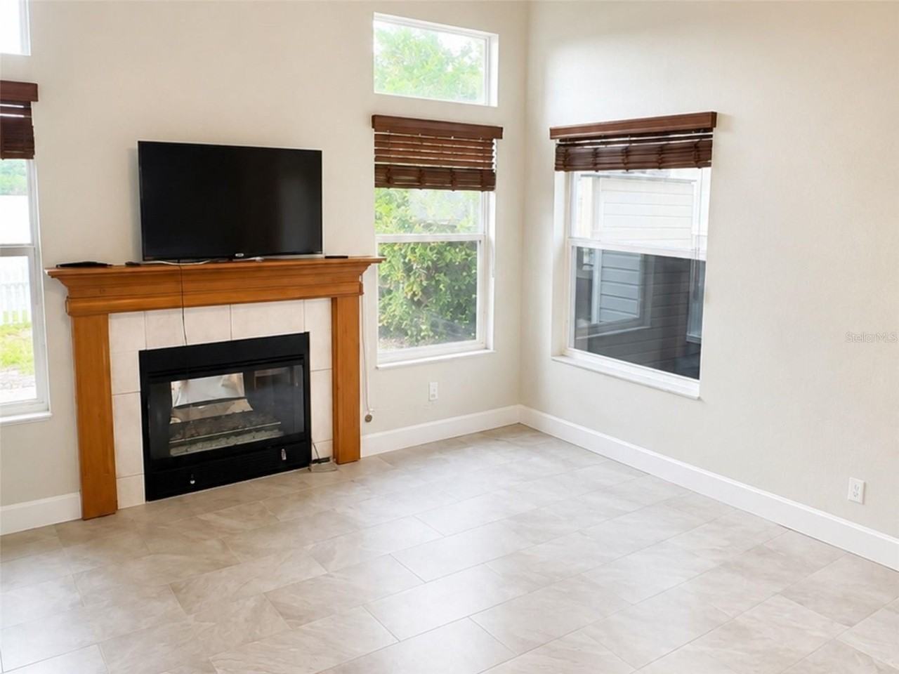 11848 Branch Mooring Dr - Photo 5 of 29