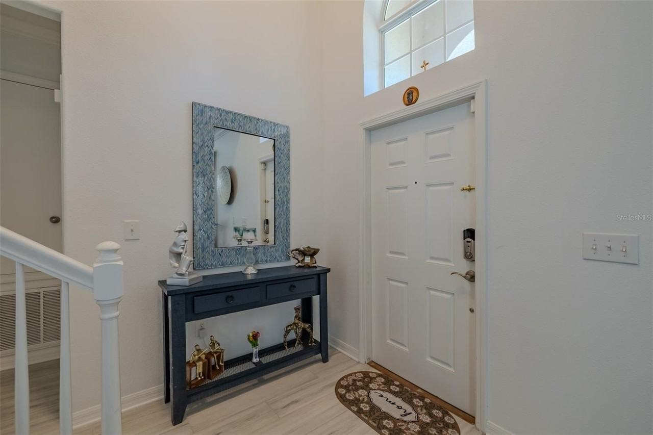 13804 Trull Way - Photo 3 of 37