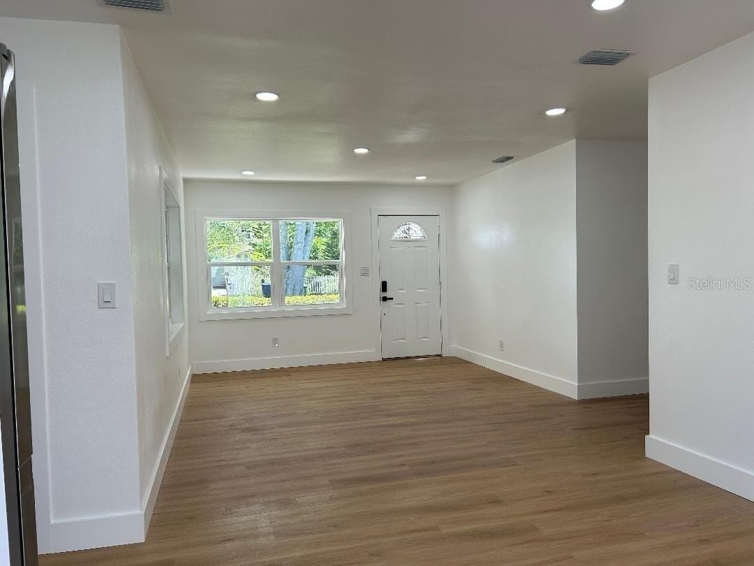 4611 W Mcelroy Ave - Photo 6 of 32