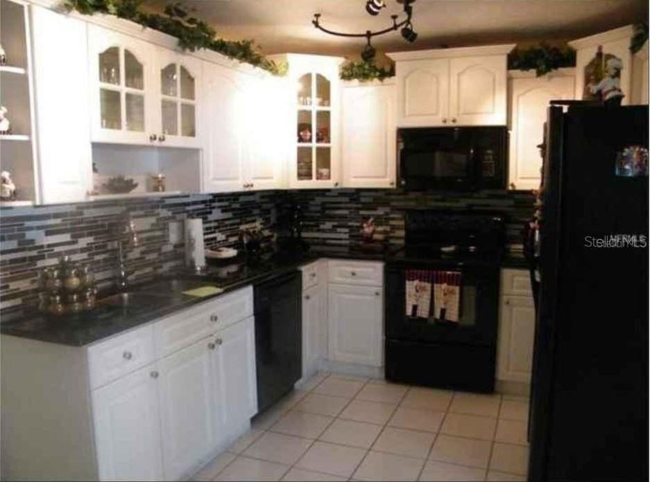 4714 George Rd - Photo 3 of 18