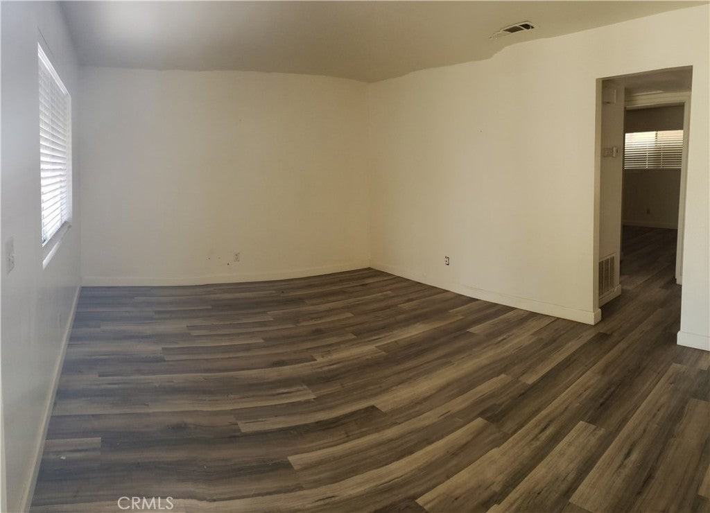 2125 San Bernardo Ave - Photo 2 of 11