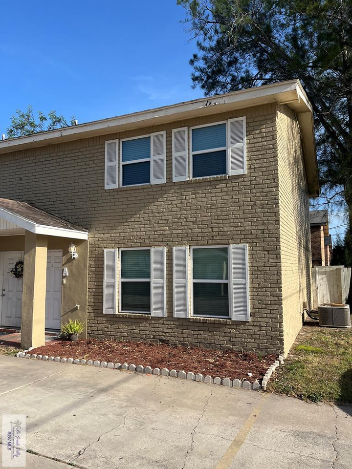 544 Galveston Rd Apt A #Apt A