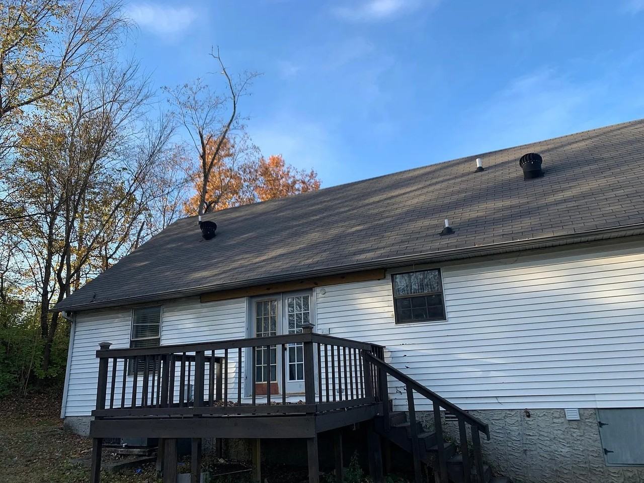 309 Cedarview Dr - Photo 2 of 11
