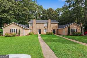 featured image of 2623 Dorian Dr