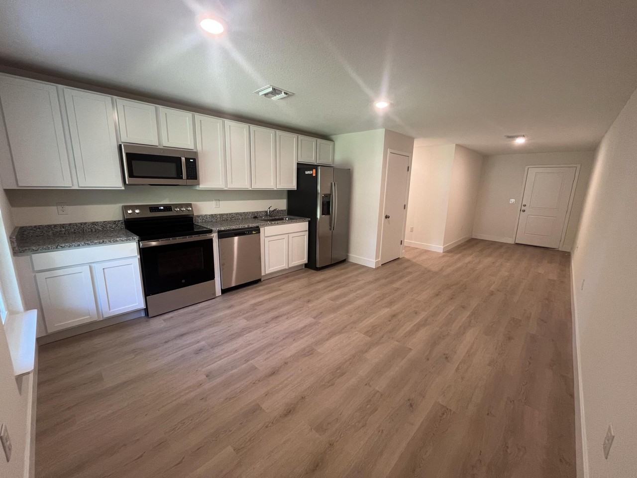 311 N 16th St - Photo 5 of 13