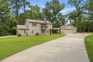 featured image of 15621 Northland Dr