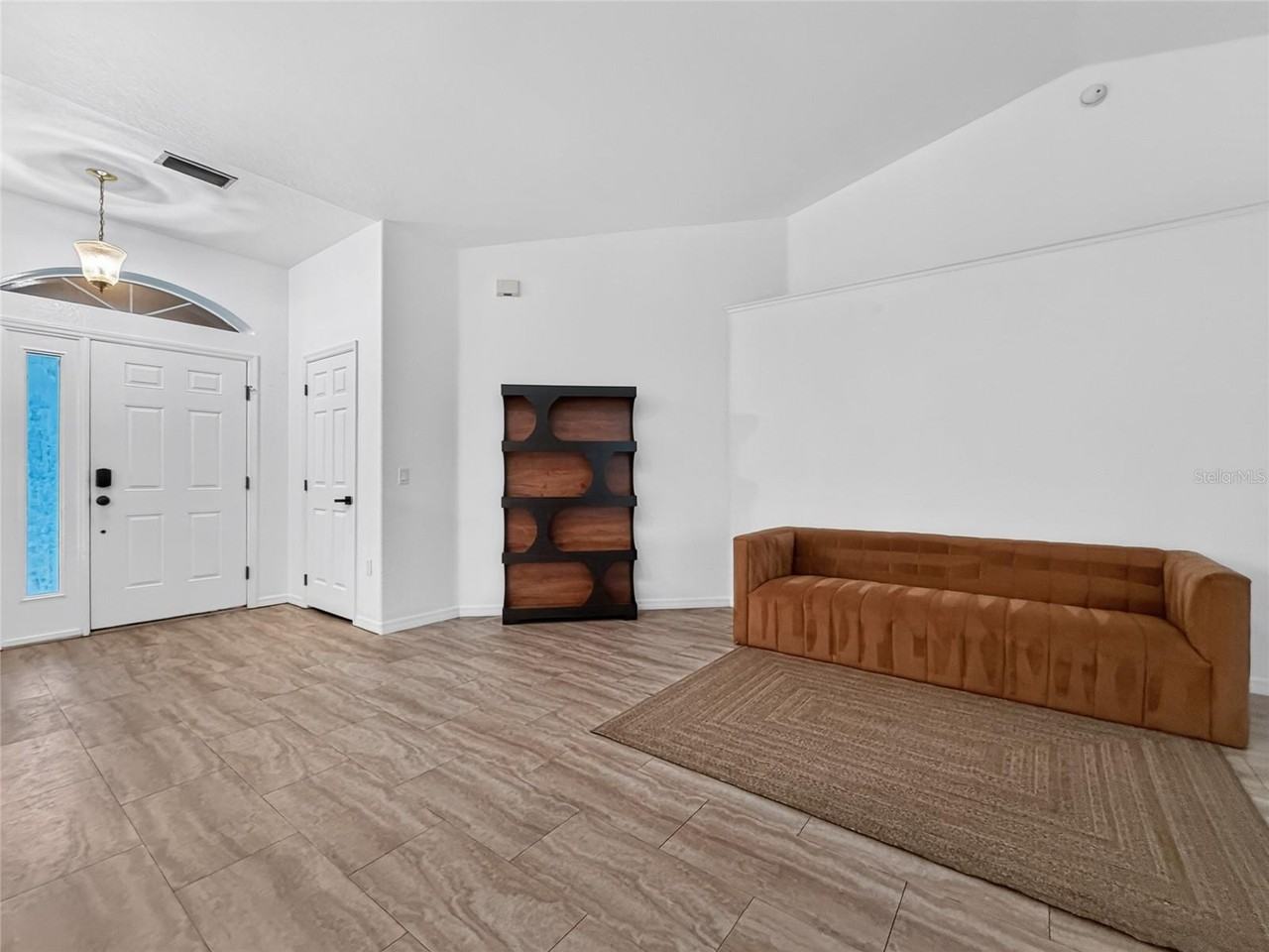 13405 Sw 86th Ave - Photo 3 of 34