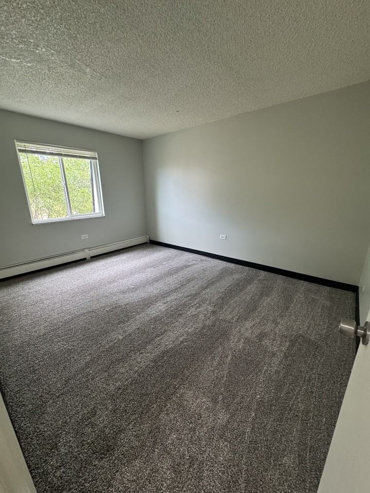 730 S Wilcox St #201 - Photo 5 of 7