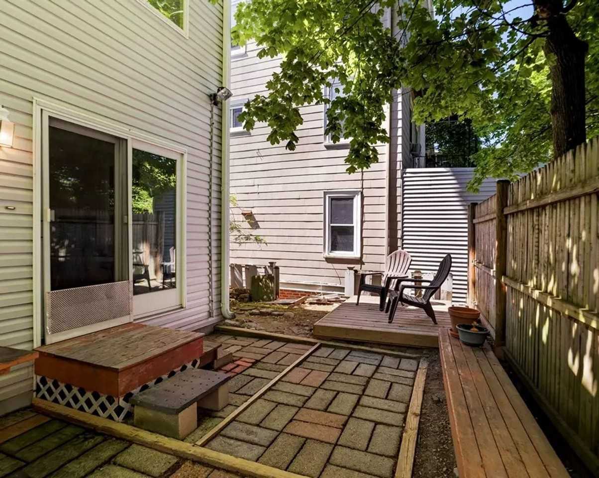 55 Waterhouse St - Photo 3 of 15