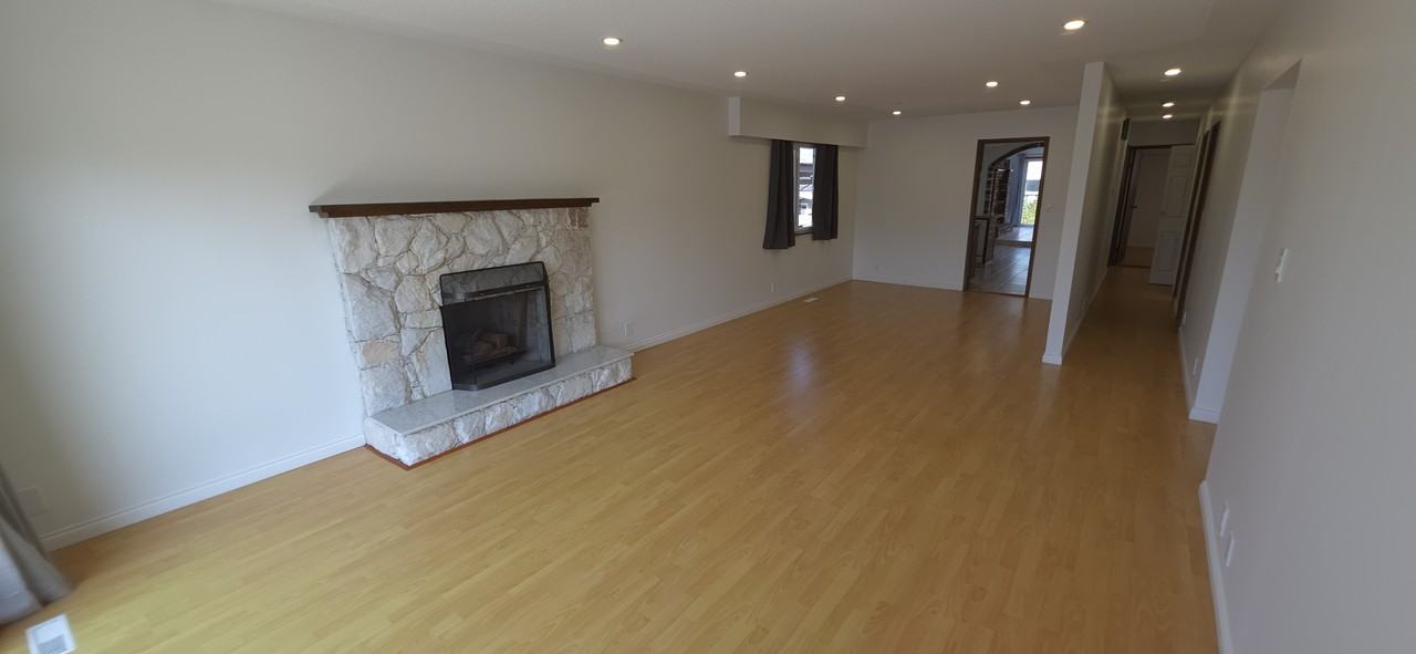3551 Oxford St - Photo 2 of 16