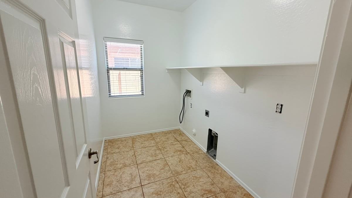 1739 N St Francis Pl - Photo 7 of 16