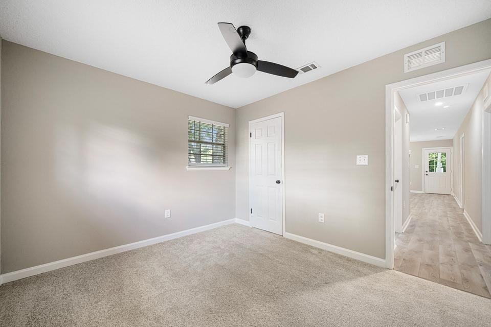 207 Oglesby Ave - Photo 6 of 10