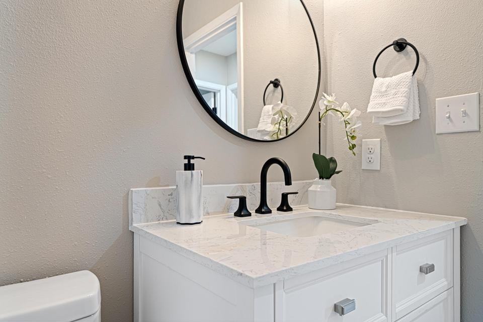 207 Oglesby Ave - Photo 7 of 10