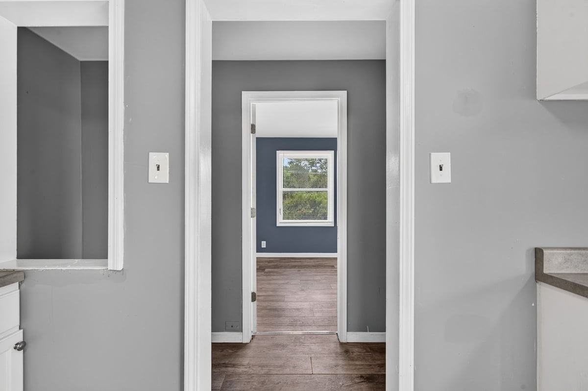 6006 Cascade Dr - Photo 2 of 28