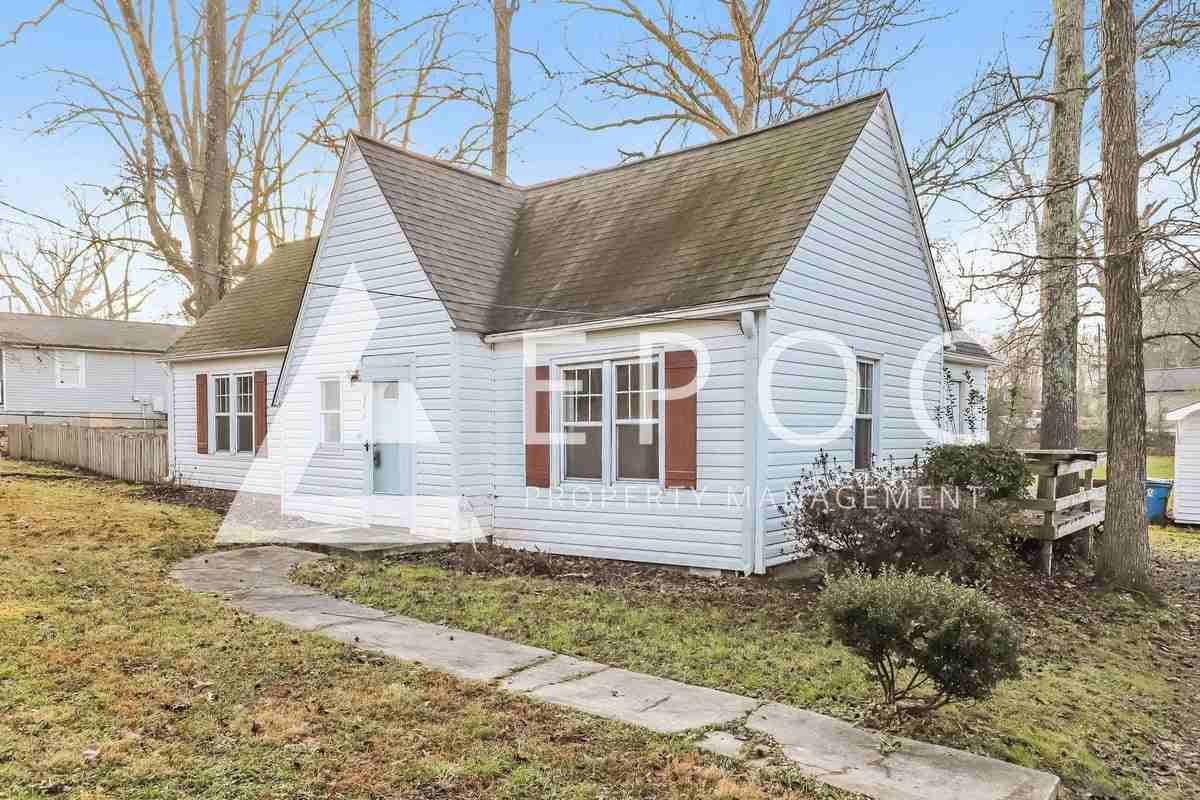 106 Spur Rd - Photo 2 of 16