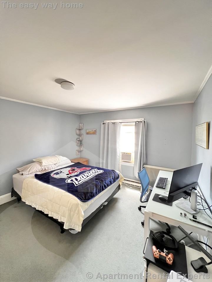 47 Rogers Ave - Photo 6 of 27