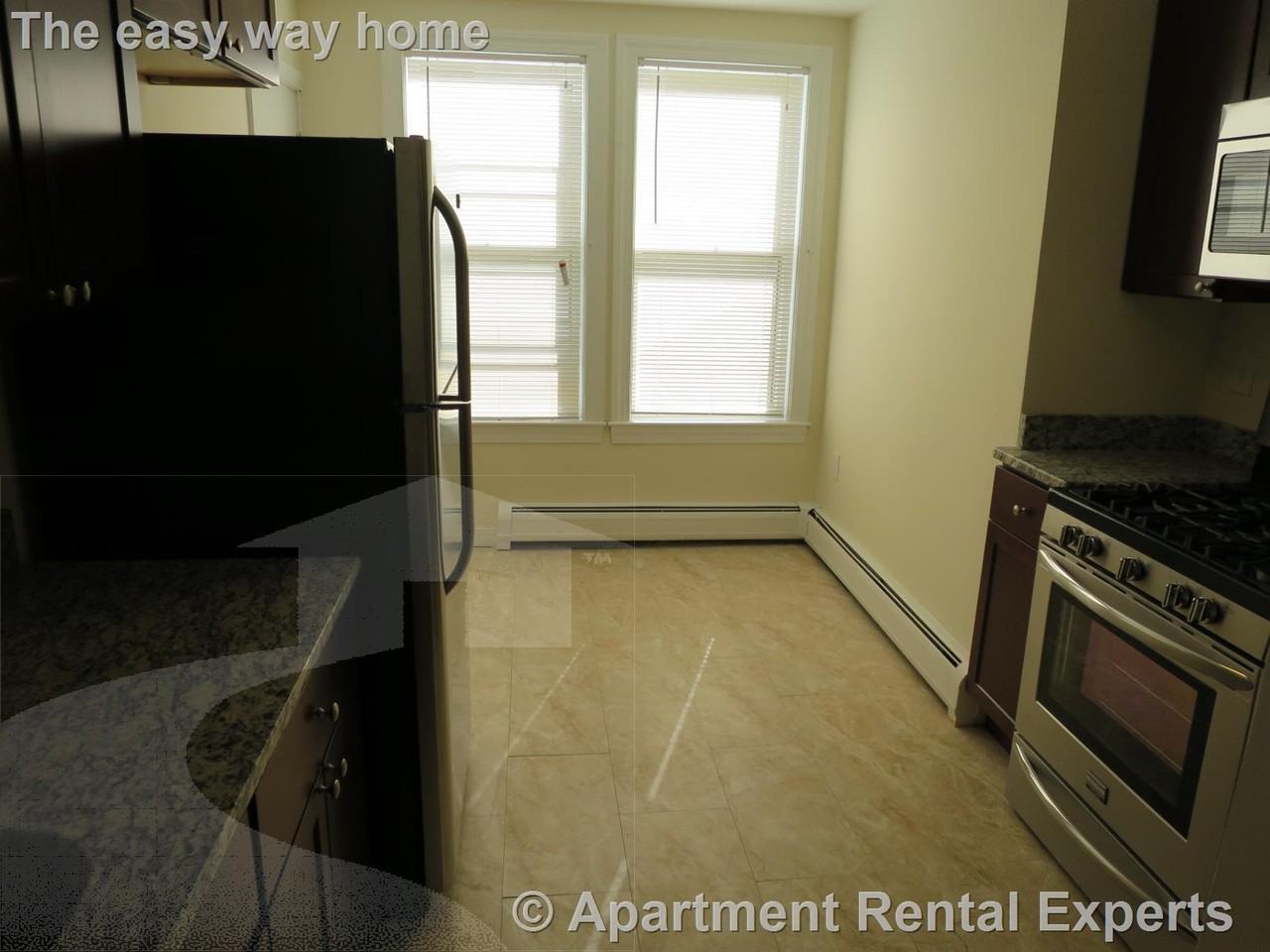 70 Summer St #3R - Photo 4 of 12