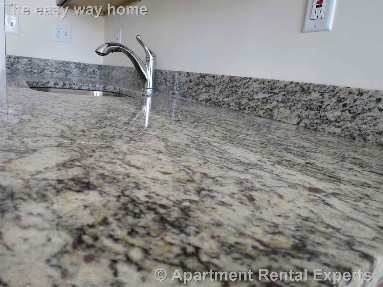 70 Summer St #3R - Photo 5 of 12