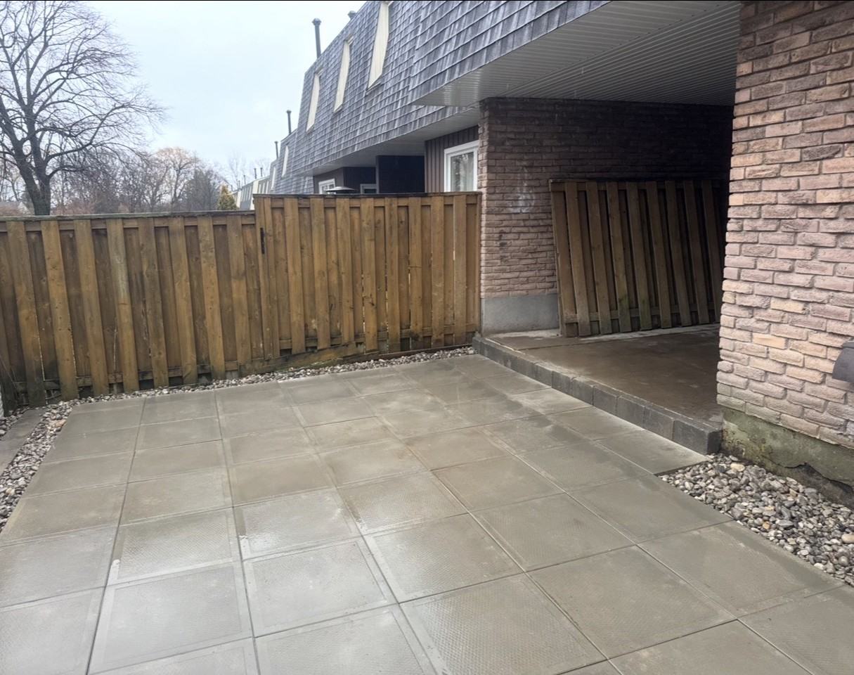 Carriage Mews - Photo 5 of 19