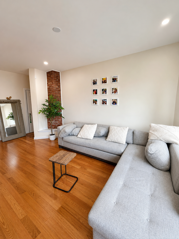 32 Lambert Ave #4