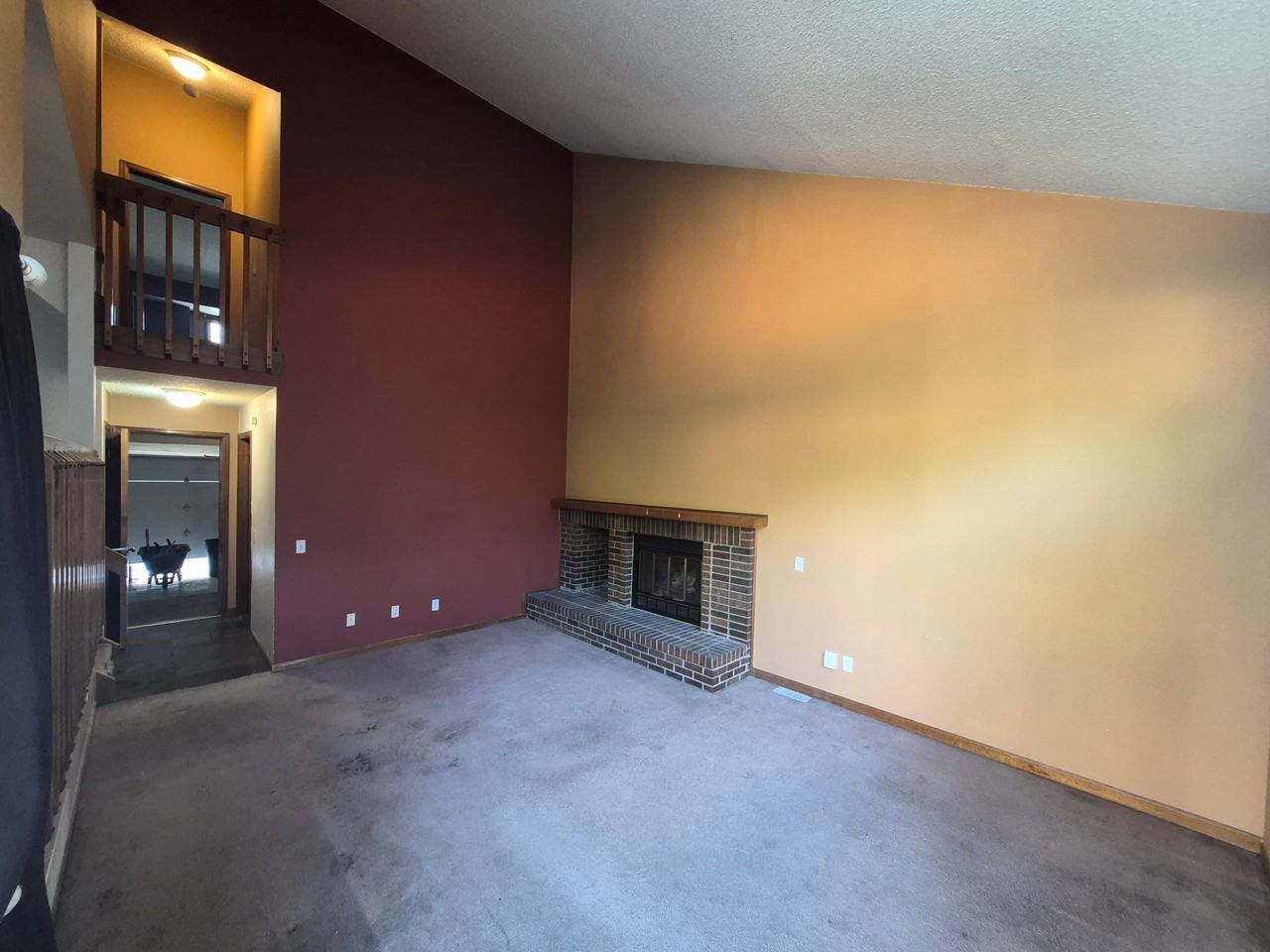 4272 Kingsbury Dr #1 - Photo 2 of 12