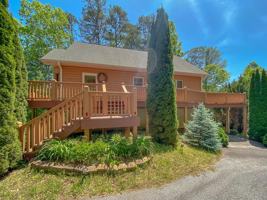 featured image of 273 N Rhododendron #1