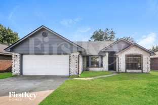 1008 Sennybridge Dr - Photo 1 of 1