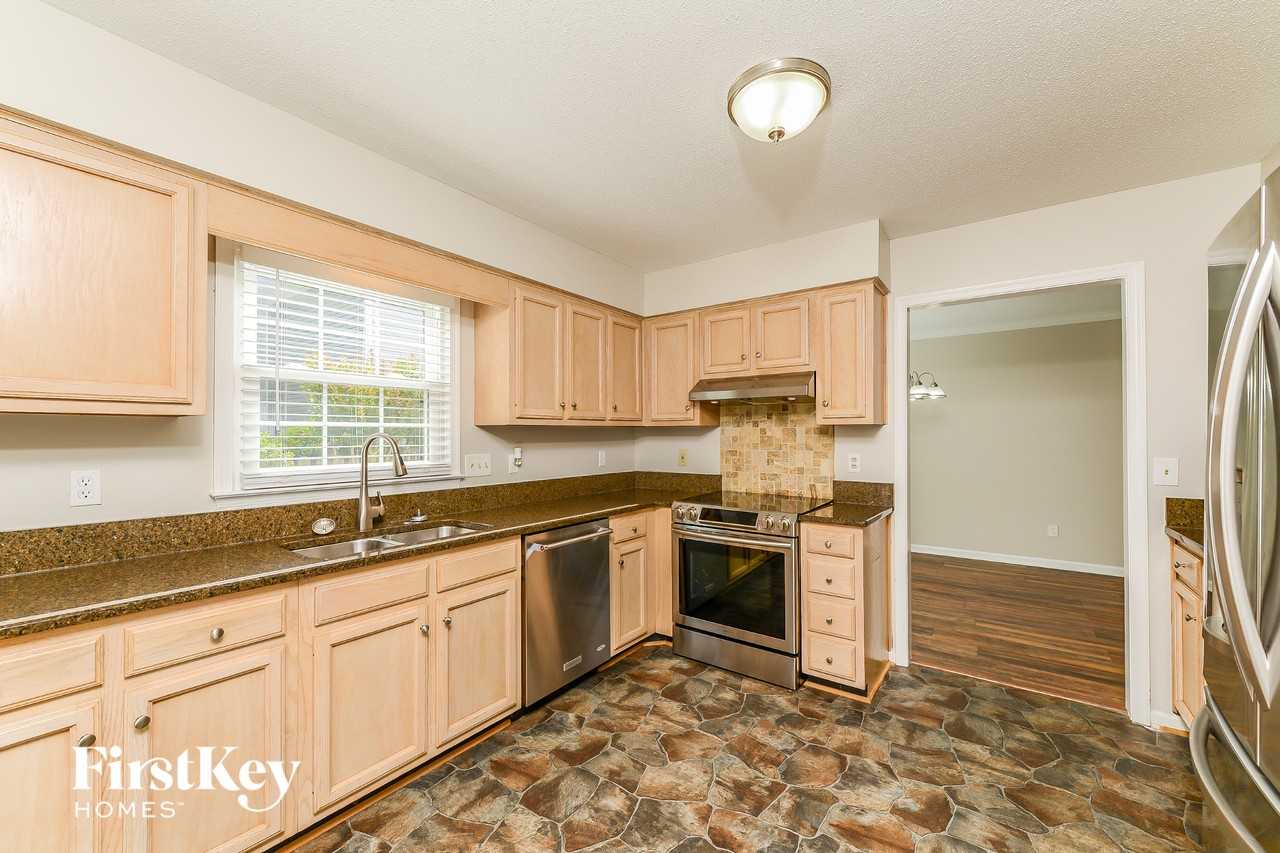 3614 Cardinal Ridge Dr - Photo 6 of 15