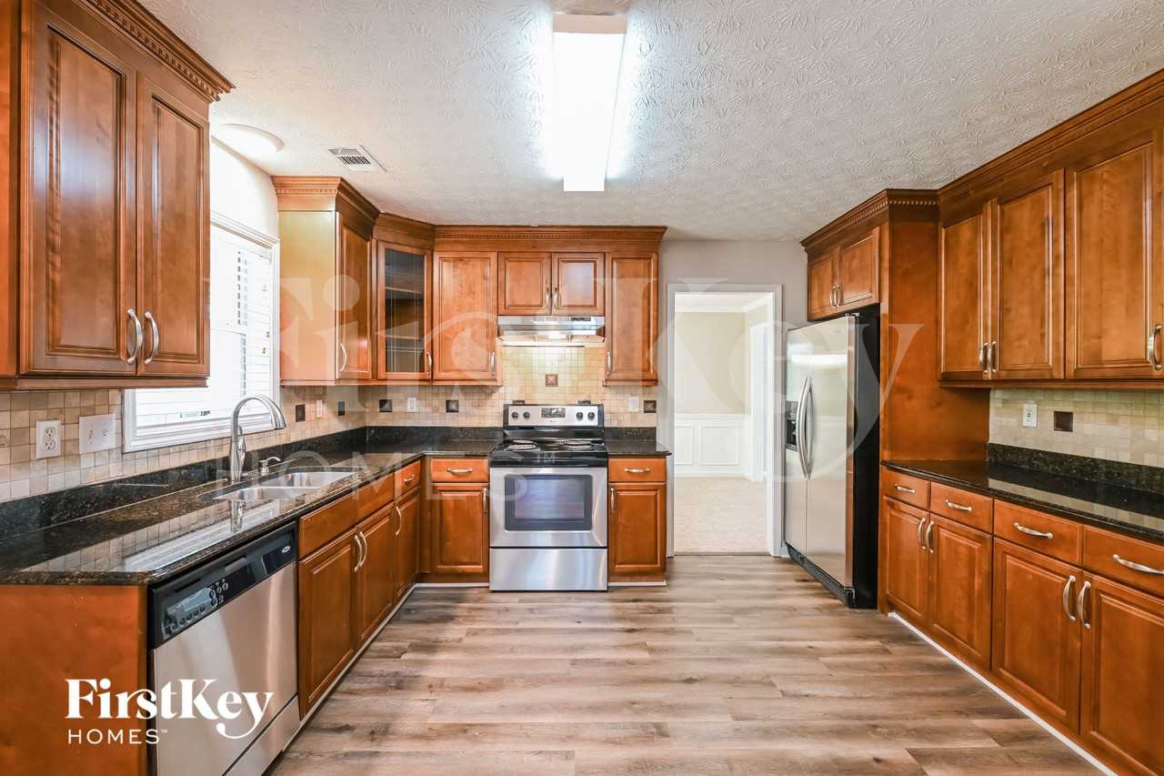 4285 Bradstone Trce Nw - Photo 7 of 15