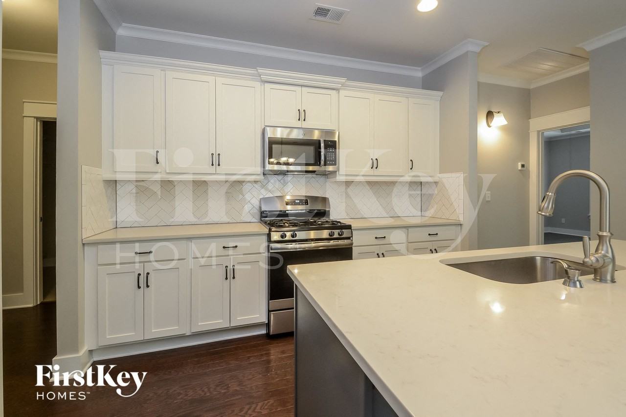 1441 Valley Trce - Photo 6 of 15