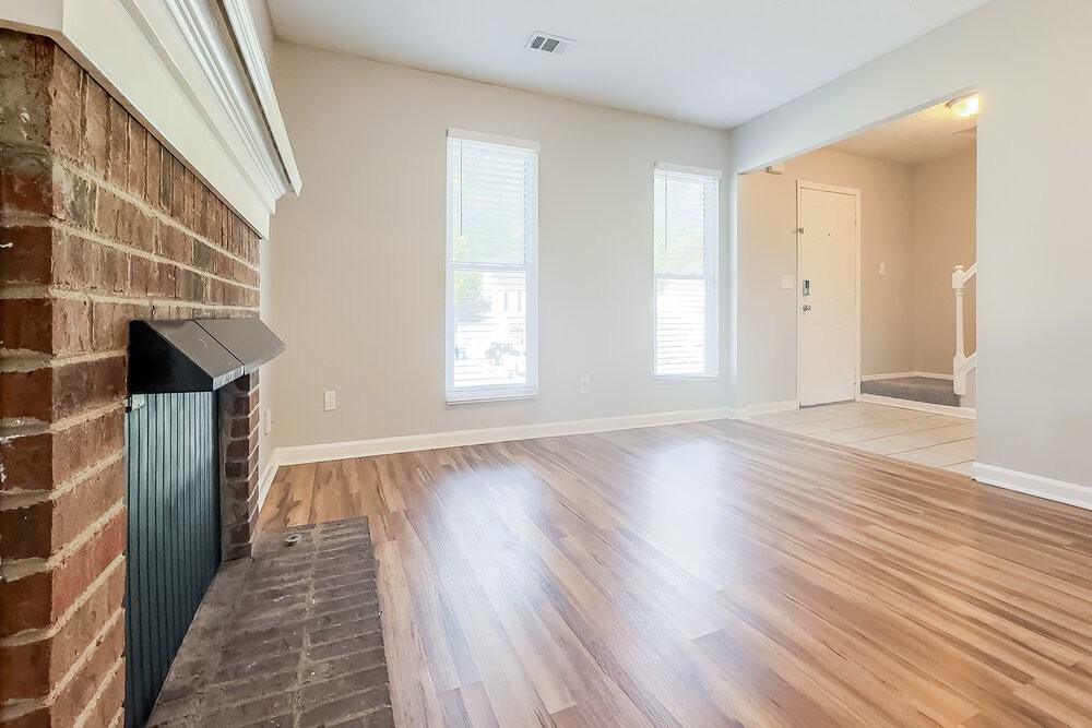 4952 Millstone Walk - Photo 4 of 17