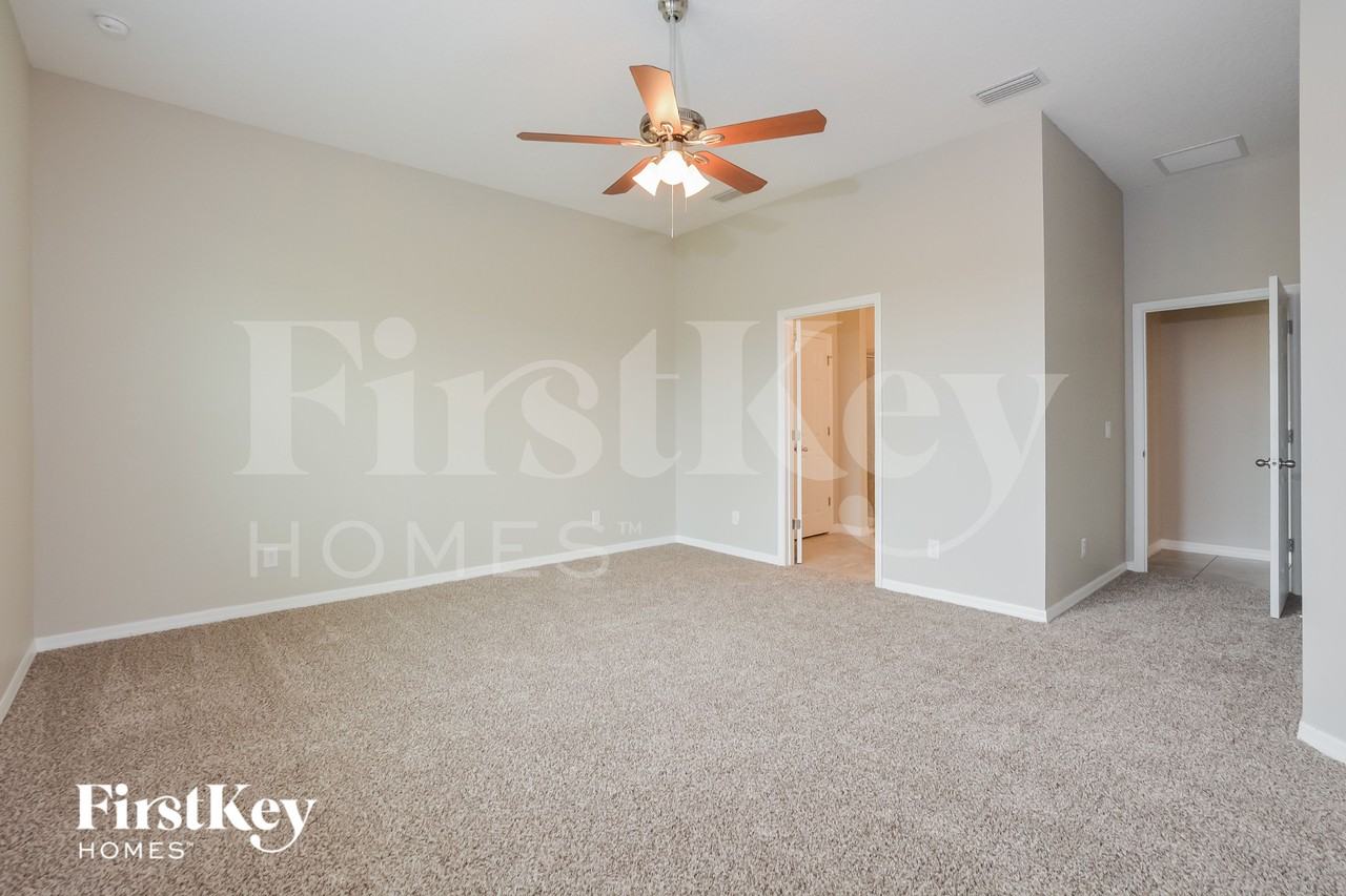 824 Grand Hilltop Dr - Photo 7 of 15