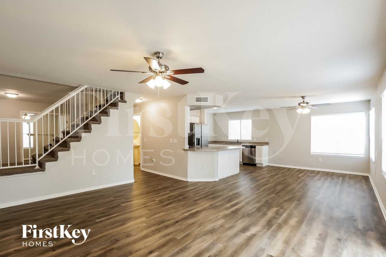 6984 W Cactus Wren Dr - Photo 4 of 15