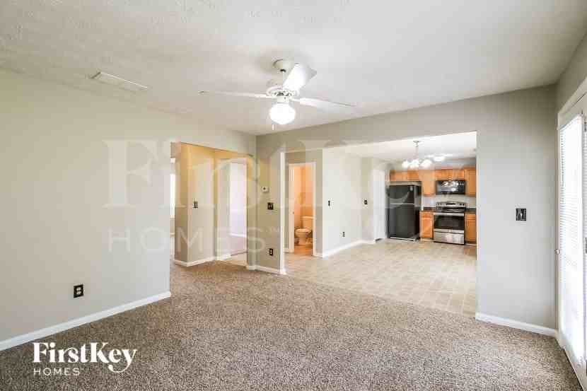 251 Grand Magnolia St - Photo 5 of 16