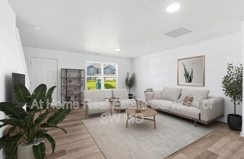 1035 W Madison Dr - Photo 4 of 11