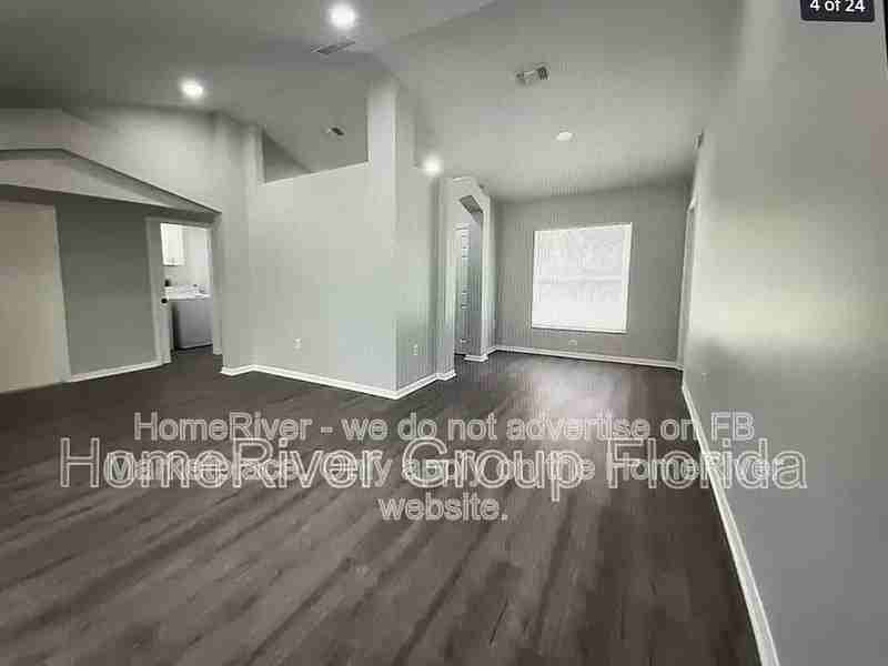 207 Margarita Rd - Photo 4 of 18