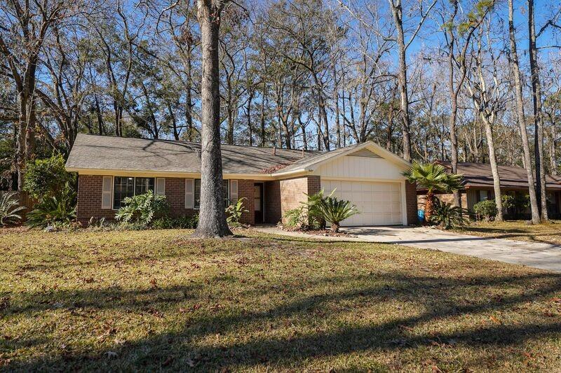 11 Brandy Ln - Photo 5 of 30