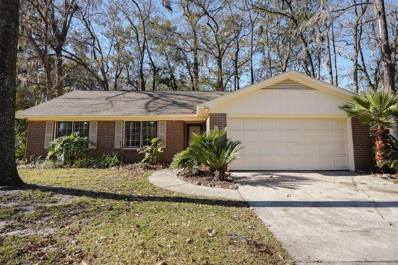 11 Brandy Ln - Photo 6 of 30